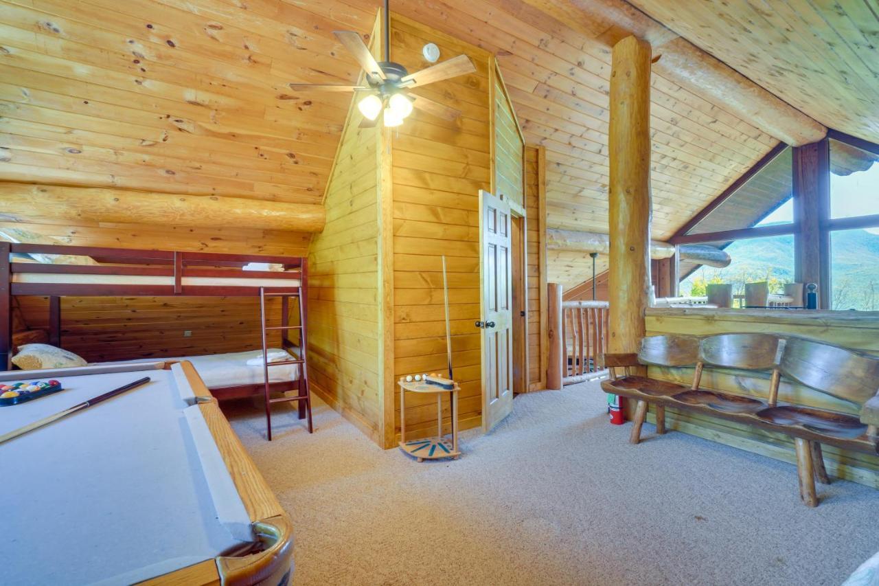Smoky Mountain Vacation Rental Cabin With Hot Tub! 개틀린버그 외부 사진