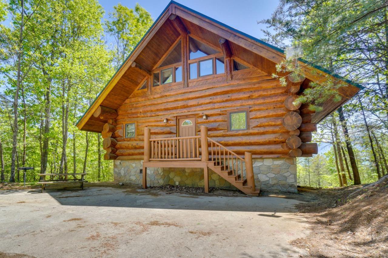 Smoky Mountain Vacation Rental Cabin With Hot Tub! 개틀린버그 외부 사진